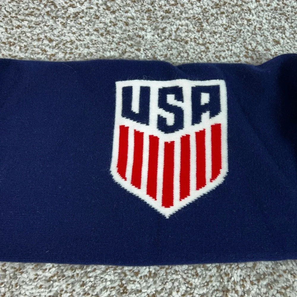 USA Soccer Scarf Mens OS Blue Red White Knit Fringe Fan Gear USA Soccer Logo